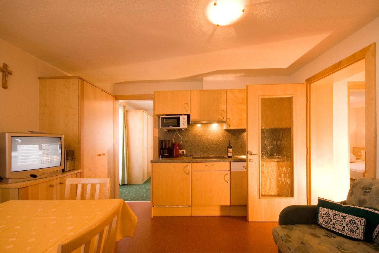 Apart Haus Bernardes Fiss Exteriör bild